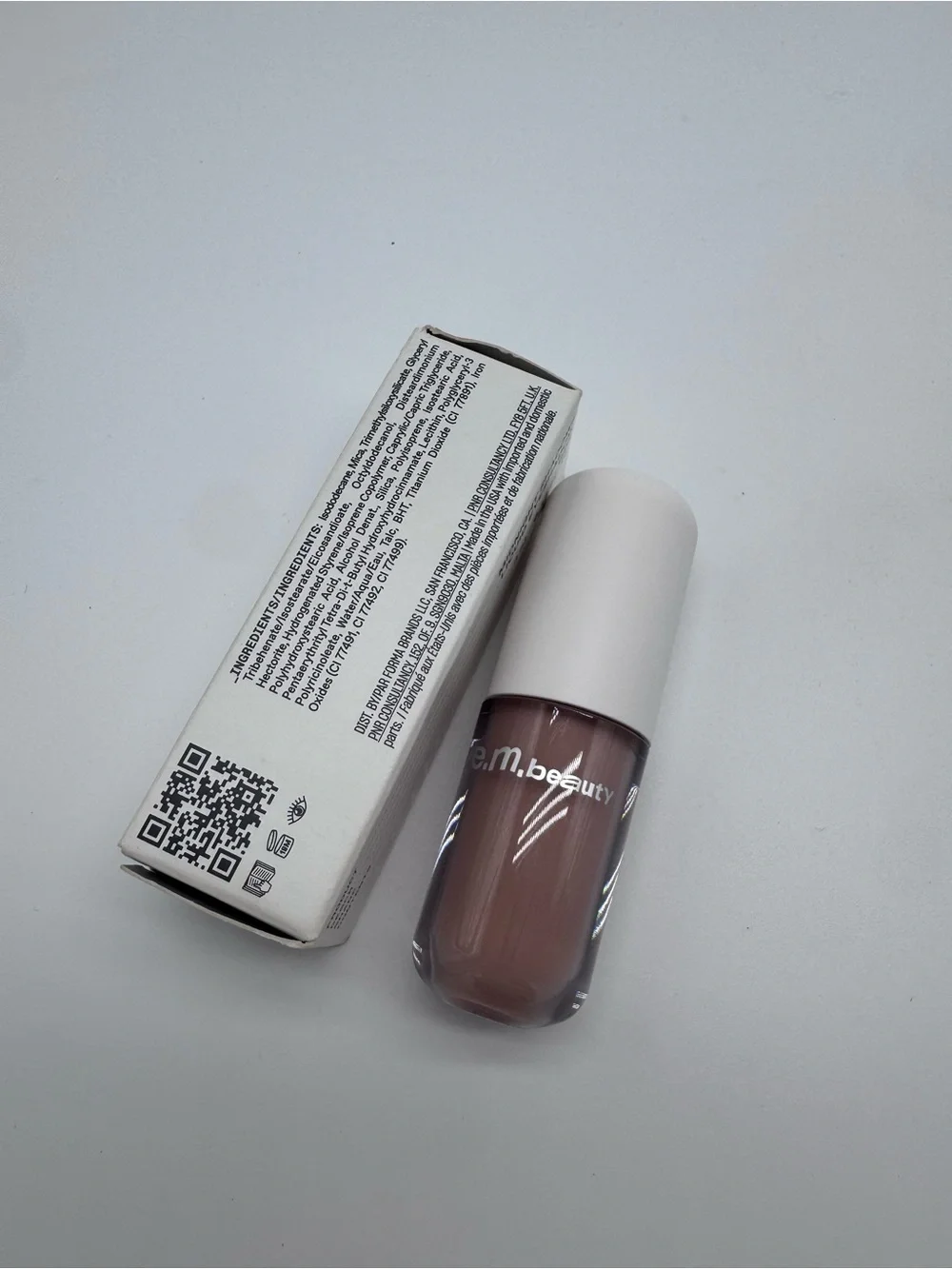 r.e.m. beauty Midnight Shadows Liquid Eyeshadow G2G 4ml Full Size